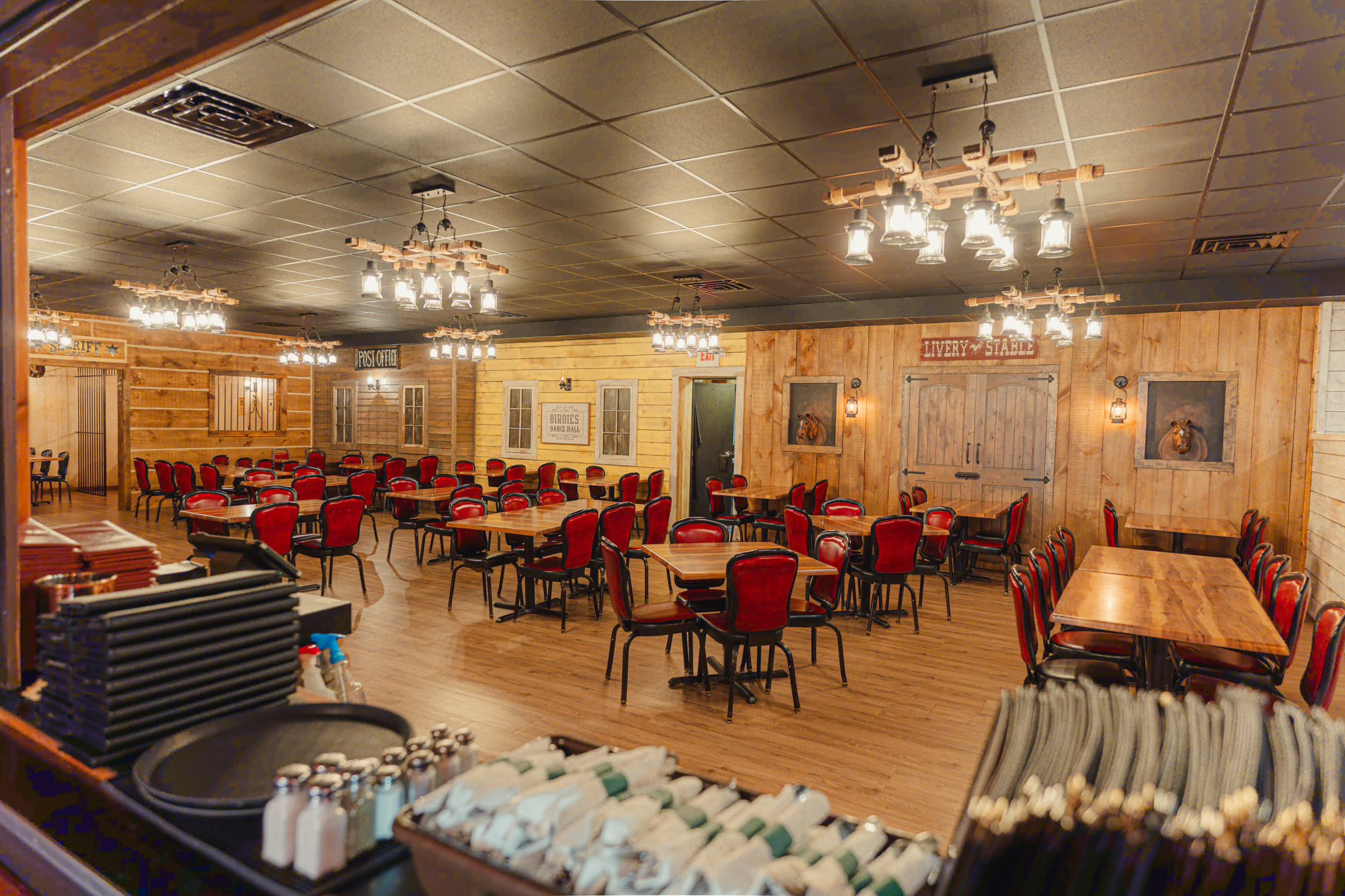 Pink Heifer Monticello dining photograph