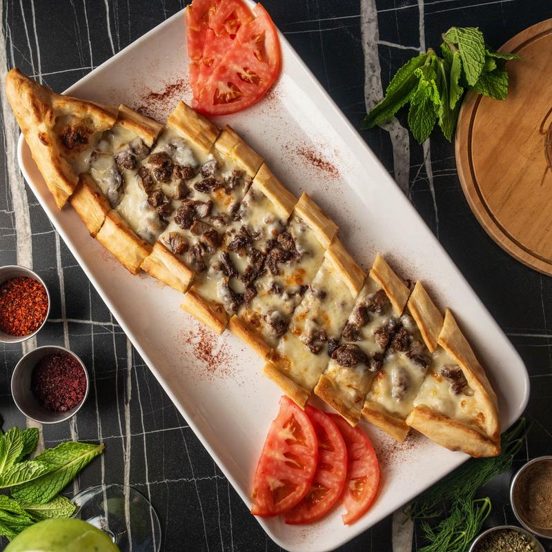 Kavurmali Pide (Ribeye Pide) photo