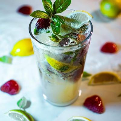 Pimm's Cup cocktail.