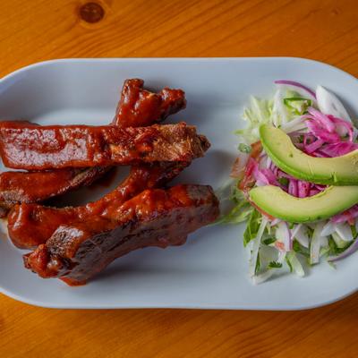Baked pork ribs.