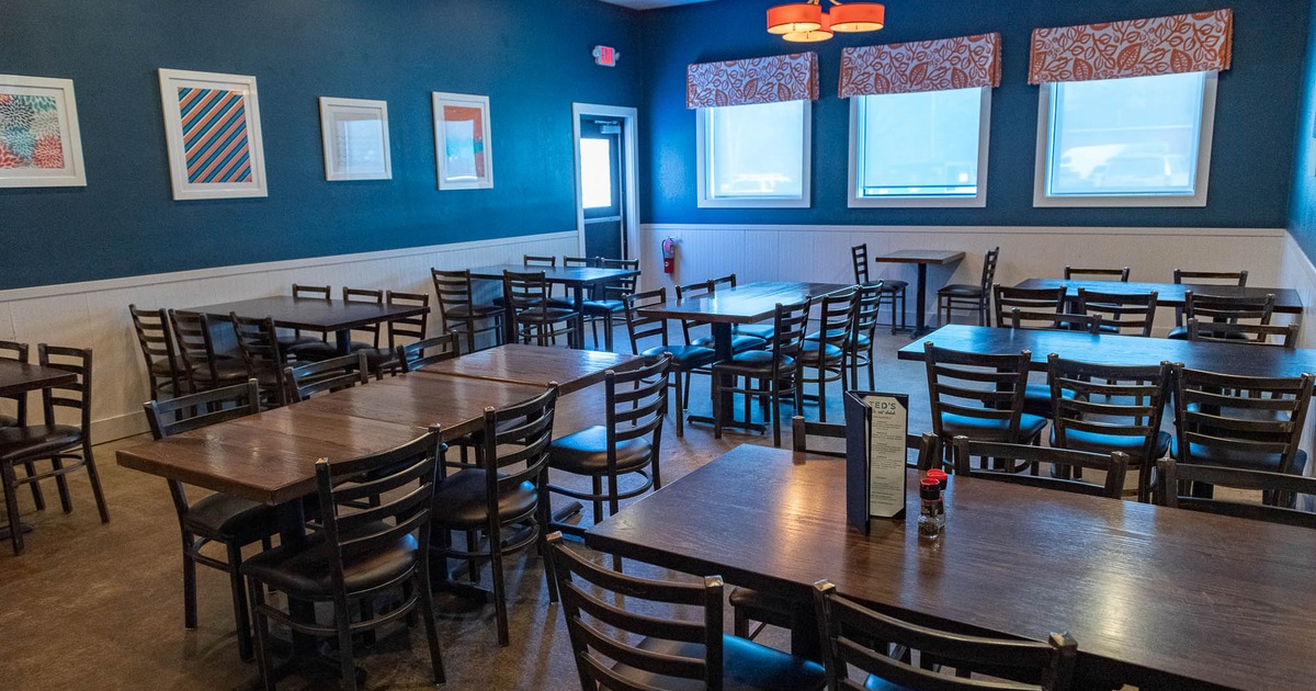 Interior, main dining room