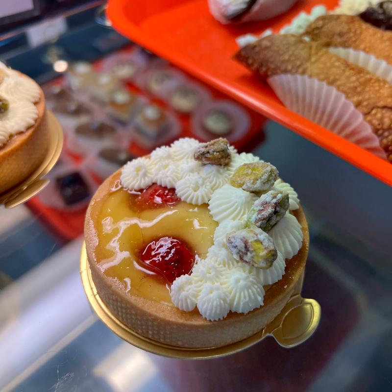 Raspberry Vanilla Tart photo