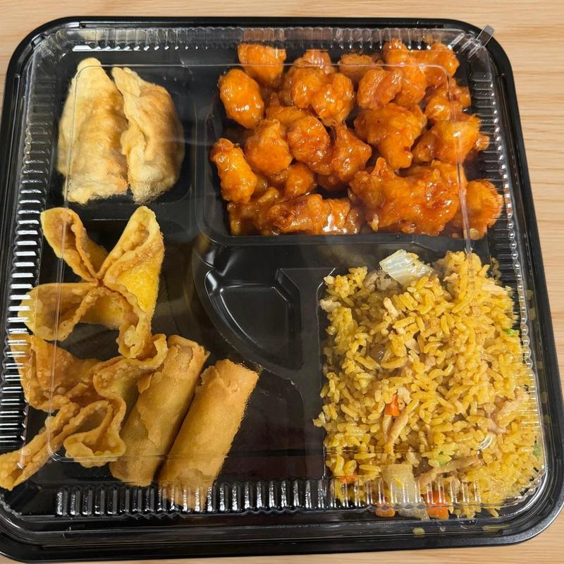 General Tso's Chicken Dinner Bento photo