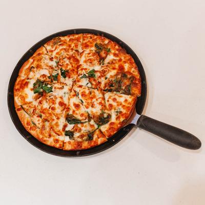 Garlic and herb pizza, top view