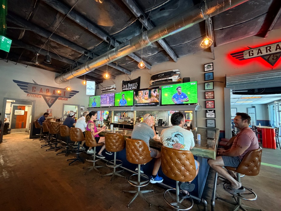 Thursday Trivia event photo