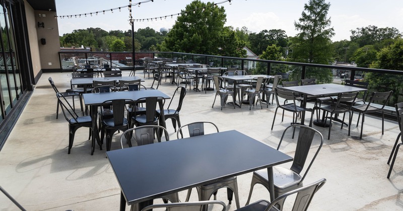 Exterior, terrace, tables and chairs