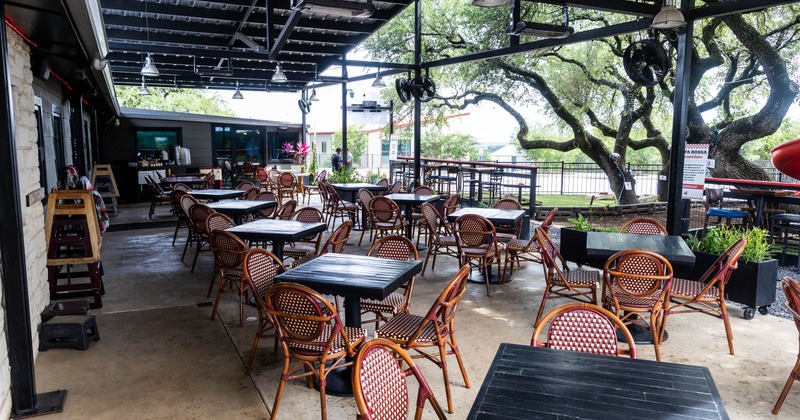 Exterior, tables and chairs ready for guests