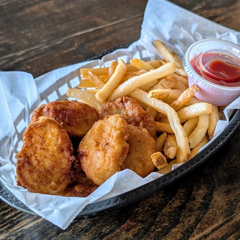 Kid's chicken nuggets photo