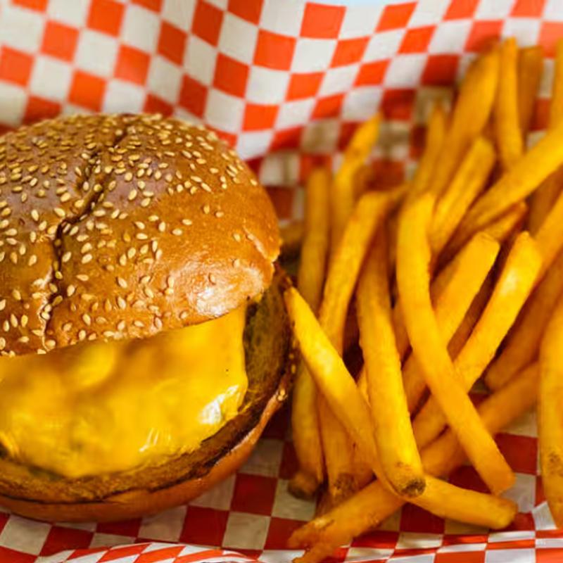1/4 pound Cheeseburger photo