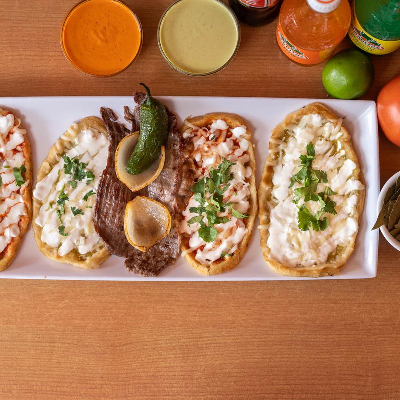 Sopes(Picaditas) photo