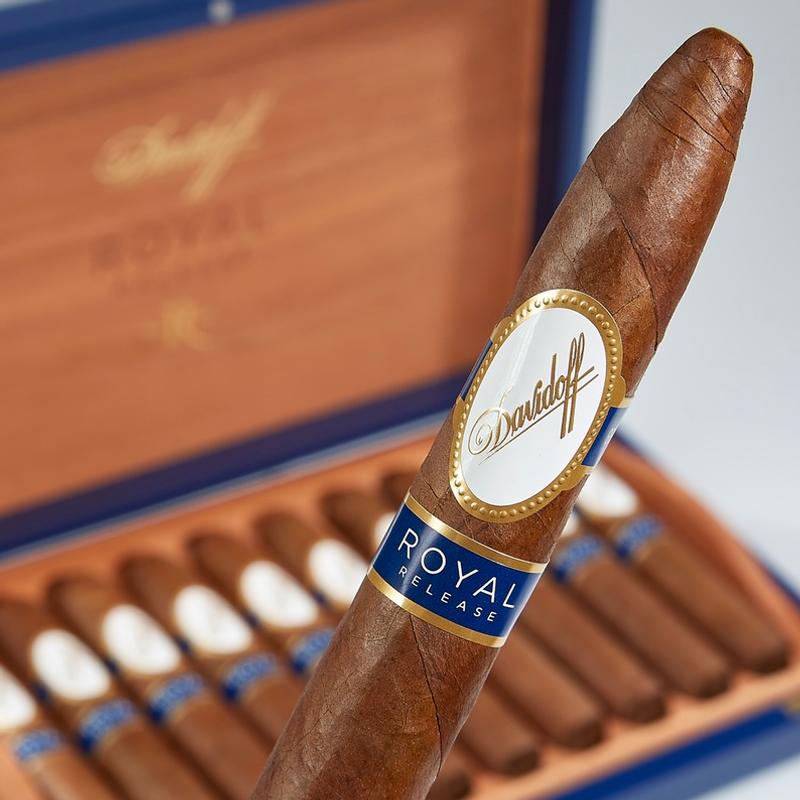 menu item 7 of 12, Davidoff Royal Release