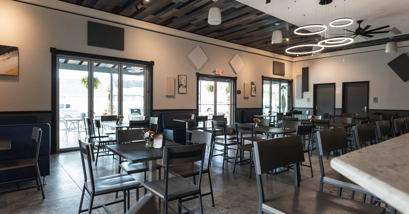 Interior, wide view, dining area