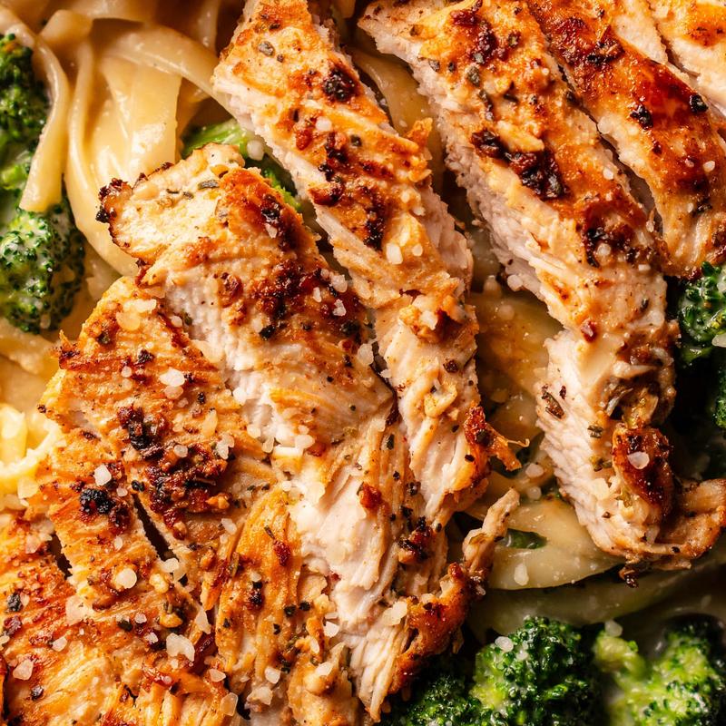 Fettuccini Alfredo photo