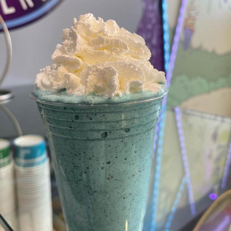 menu item 38 of 40, Milky Way Shakes