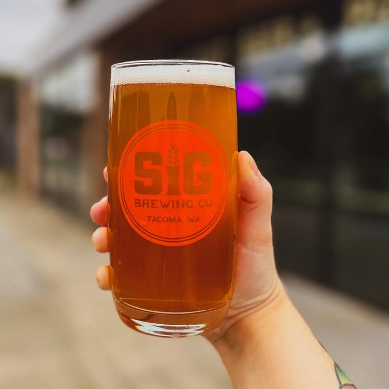 Hibiscus Passionfruit Lemonade Shandy photo