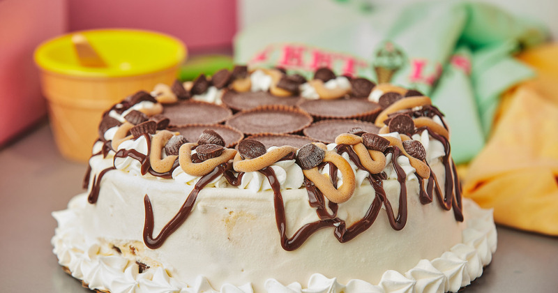 Cake with chocolate mousse on top