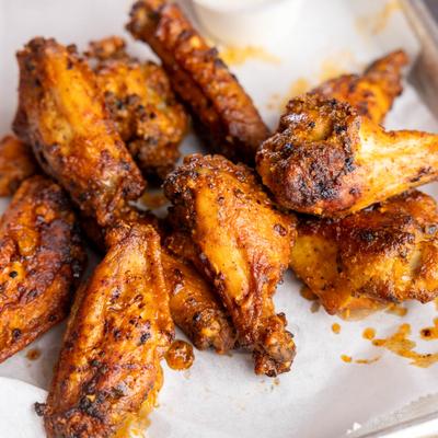 Crispy seasoned chicken wings