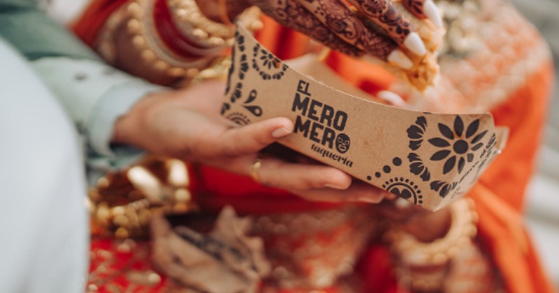 Filling up a platter with food