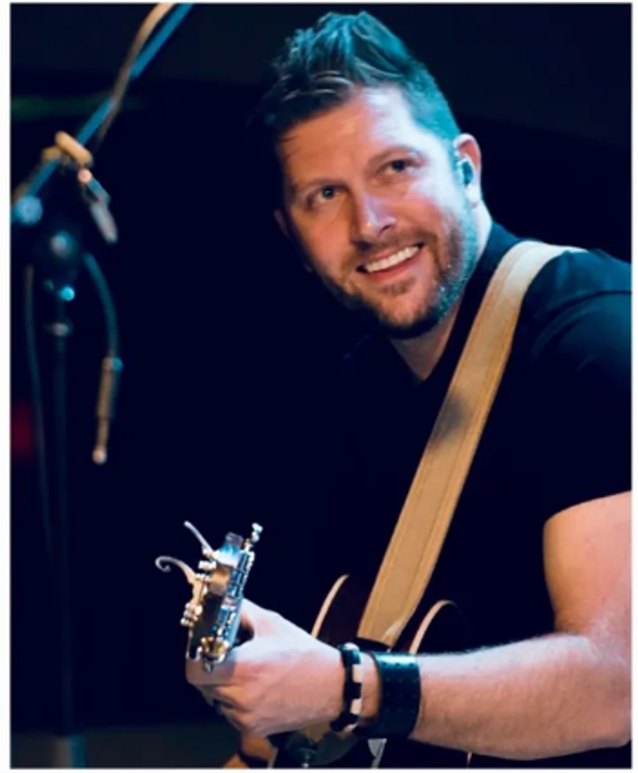 Music in the Grass: Ryan McIntyre event photo