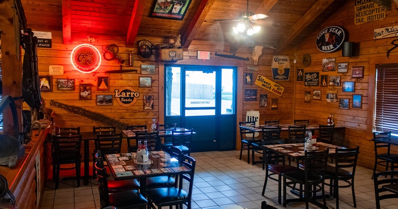 Interior, seating area with a front door in the middle