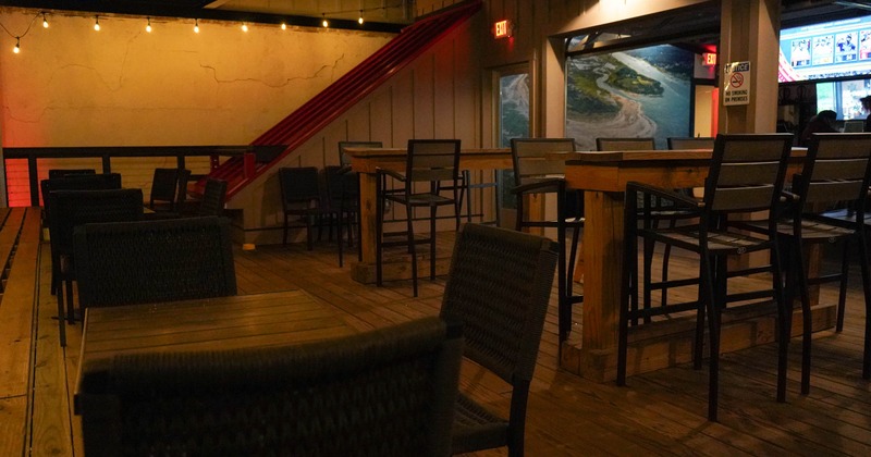 Exterior, tables and chairs ready for guests