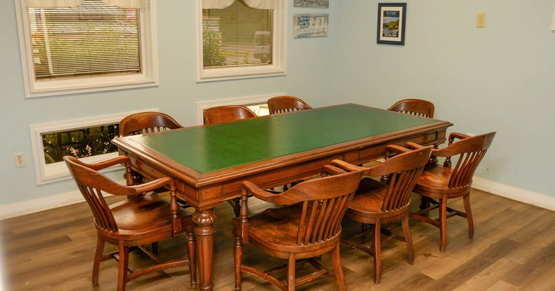 Dining room, table for  8 person