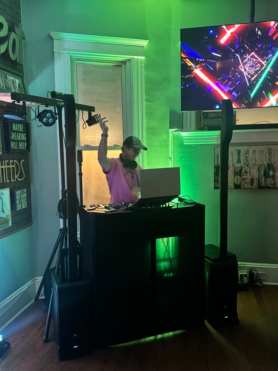 DJ Sweet Tea event photo