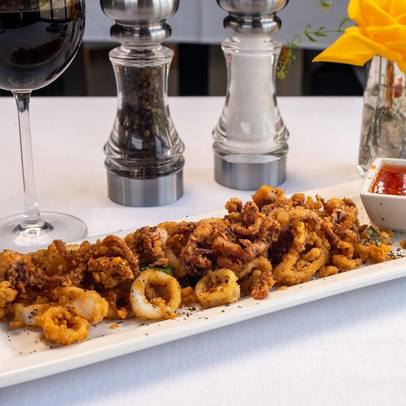 Crispy Fried Calamari photo