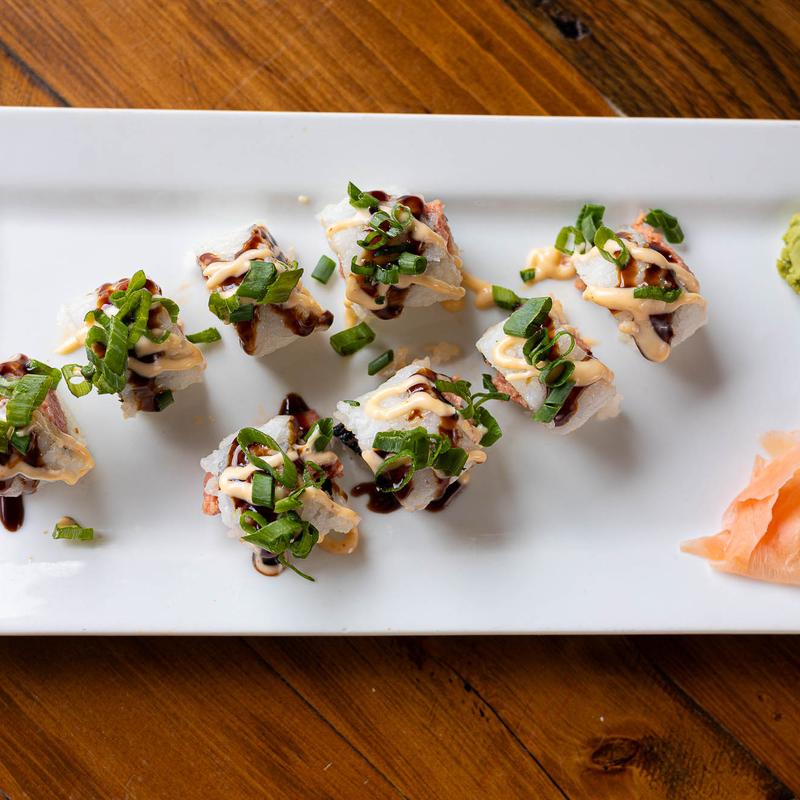 Spicy Tuna Roll* photo