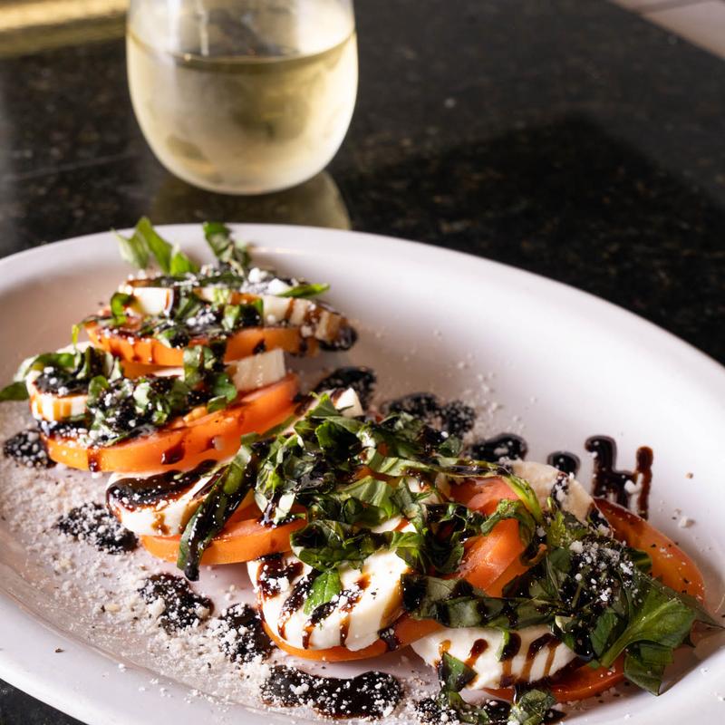 menu item 1 of 6, Mozzarella Caprese