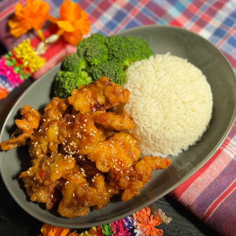 menu item 19 of 27, P9 Gai Tod Sauce Som