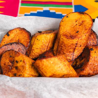 Fried yellow plantains, close up