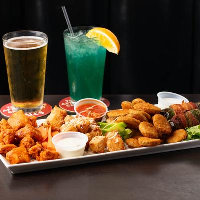 sports bar restaurant appetizer craft beer roanoke texas.