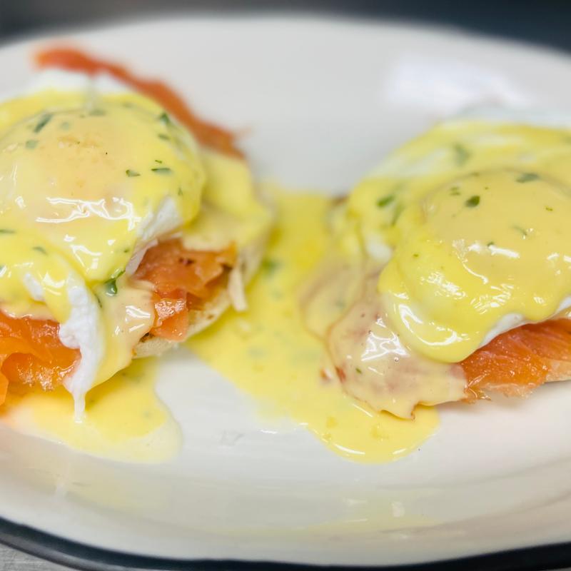 Salmon Benedict photo