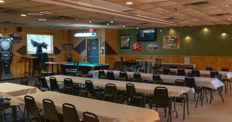 Interior, wide view, dining area