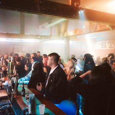 gallery photo number 140