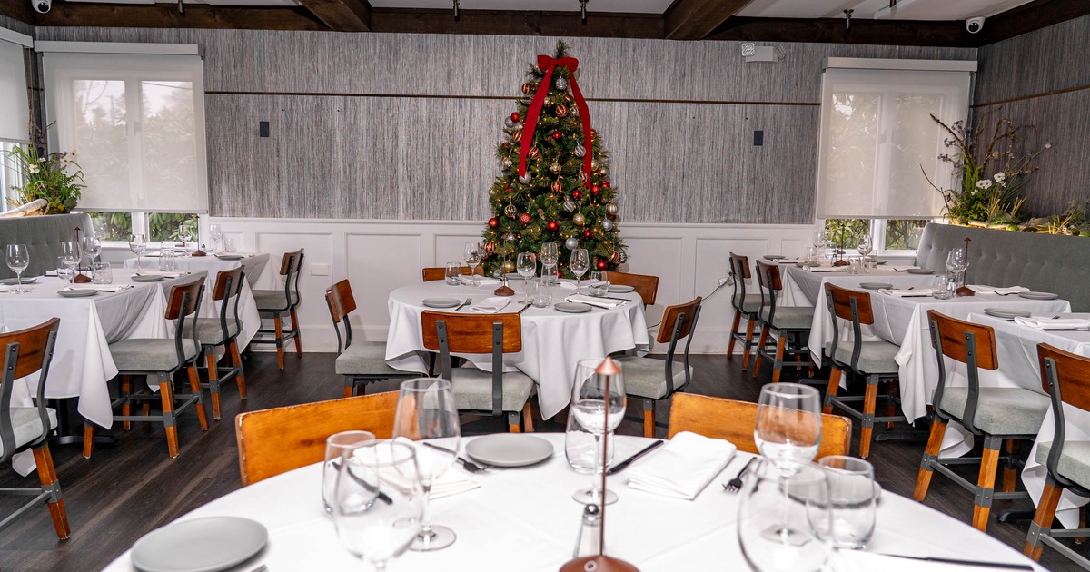 Interior, table ready for guests