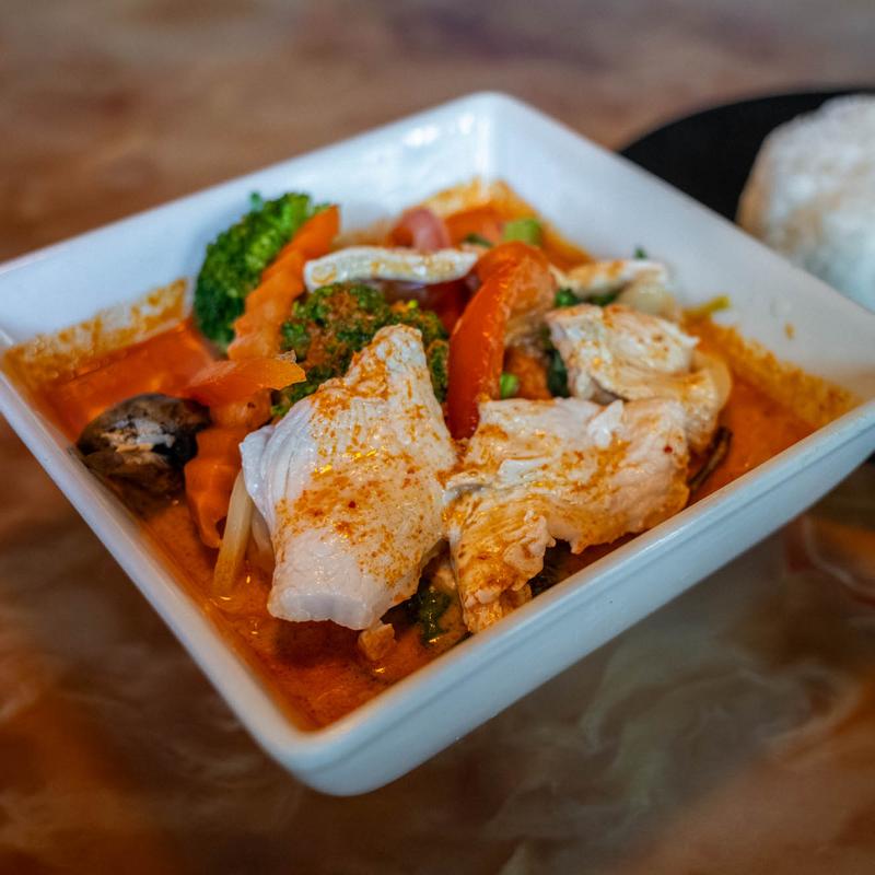 menu item 69 of 106, Red Curry