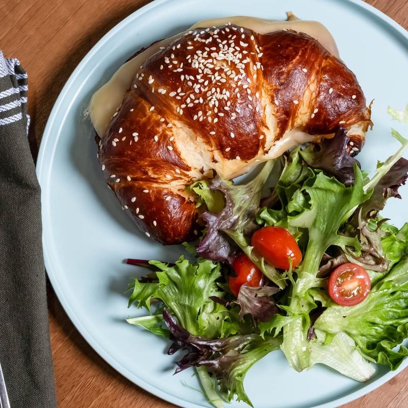 menu item 11 of 11, Pretzel Croissant