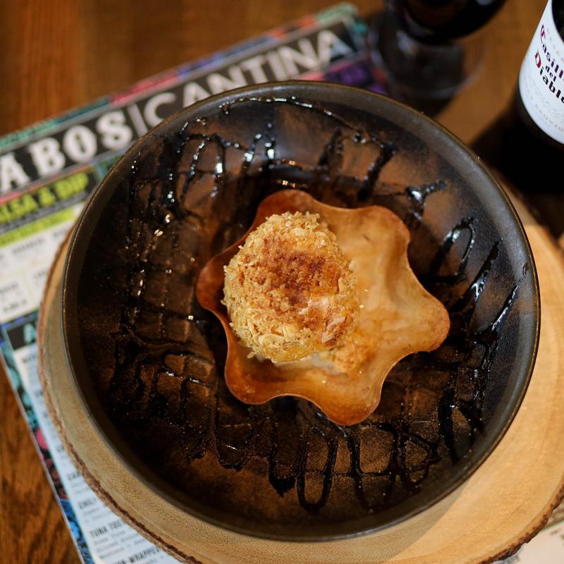 Deep-Fried Ice Cream photo