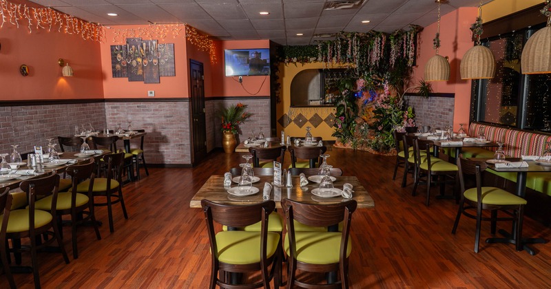 Interior, wide view, dining area
