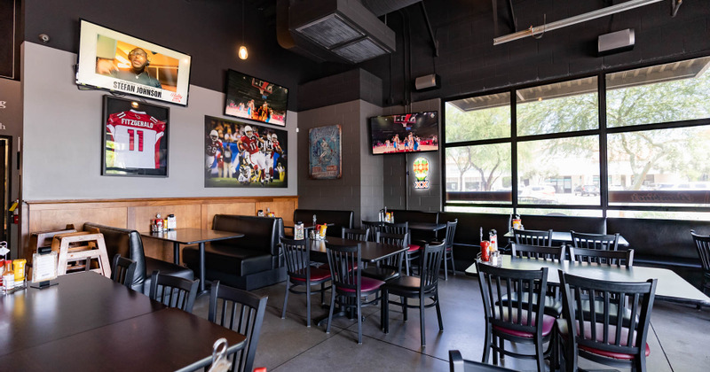 Interior, table setup