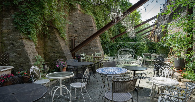 Exterior, tables and chairs ready for guests