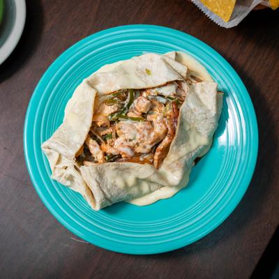 Burrito Grande, served.