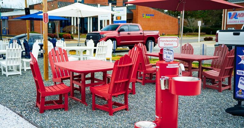 Exterior seating area