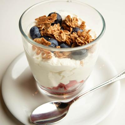 Yogurt parfait