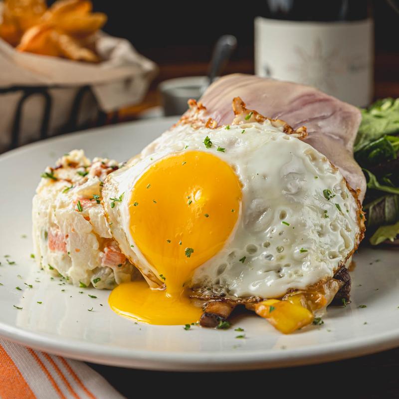 Chivito de Lomo al Plato photo