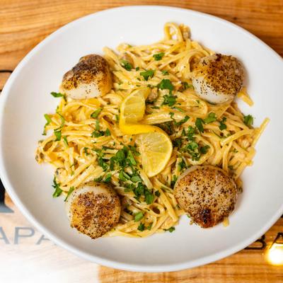 Pasta with seared scallops.