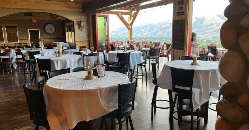 Interior, wide view, dining area