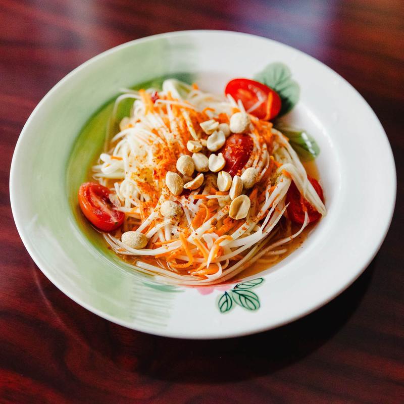 Spicy Green Papaya Salad** photo